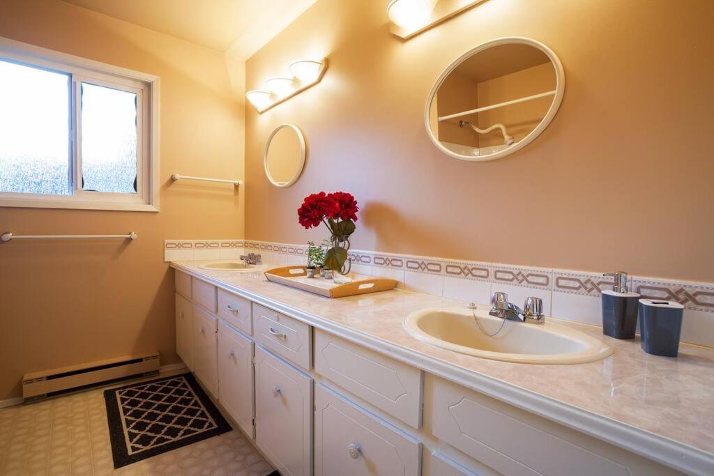 Spacious And Comfy ! Vila Victoria Exterior foto